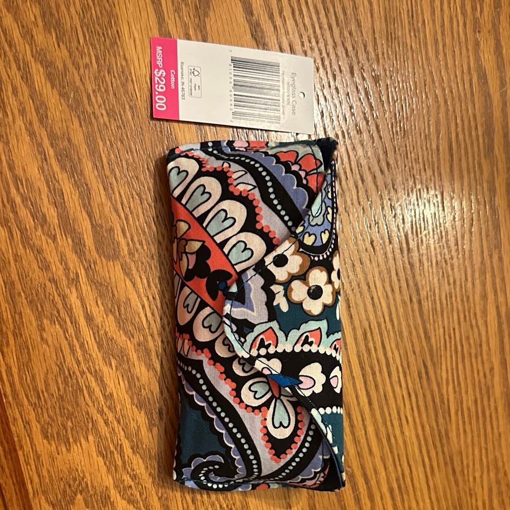 Vera Bradley Multicolor Paisley Glasses Case